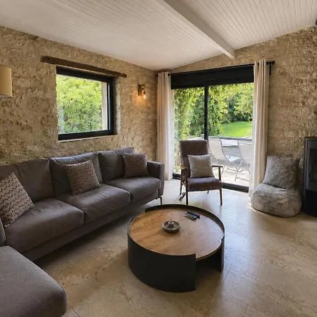 Authentique Maison En Pierre Blanche Du Quercy * Castelnau-Montratier